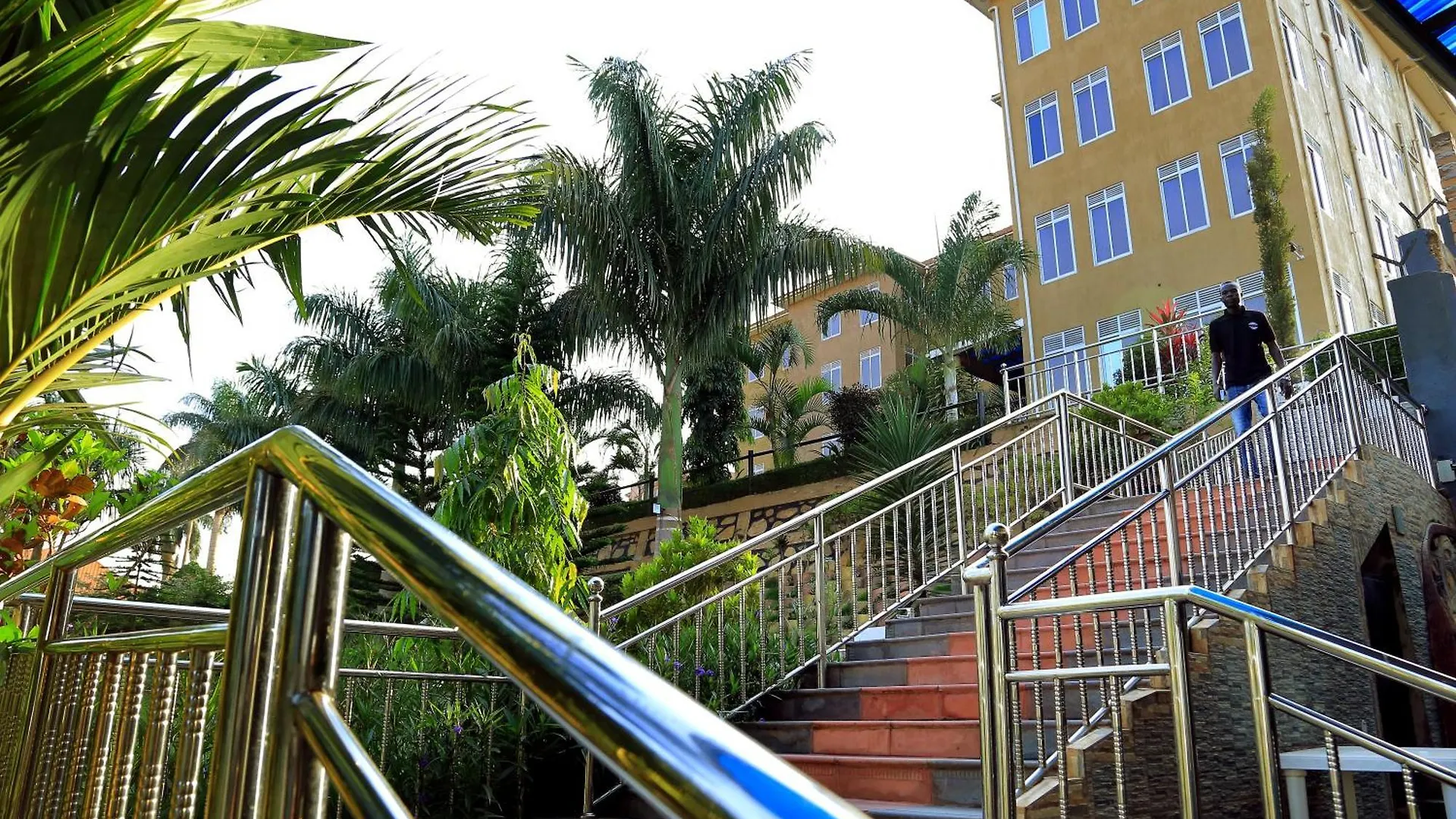 ****  Lishi Resort Hotel Kampala Uganda