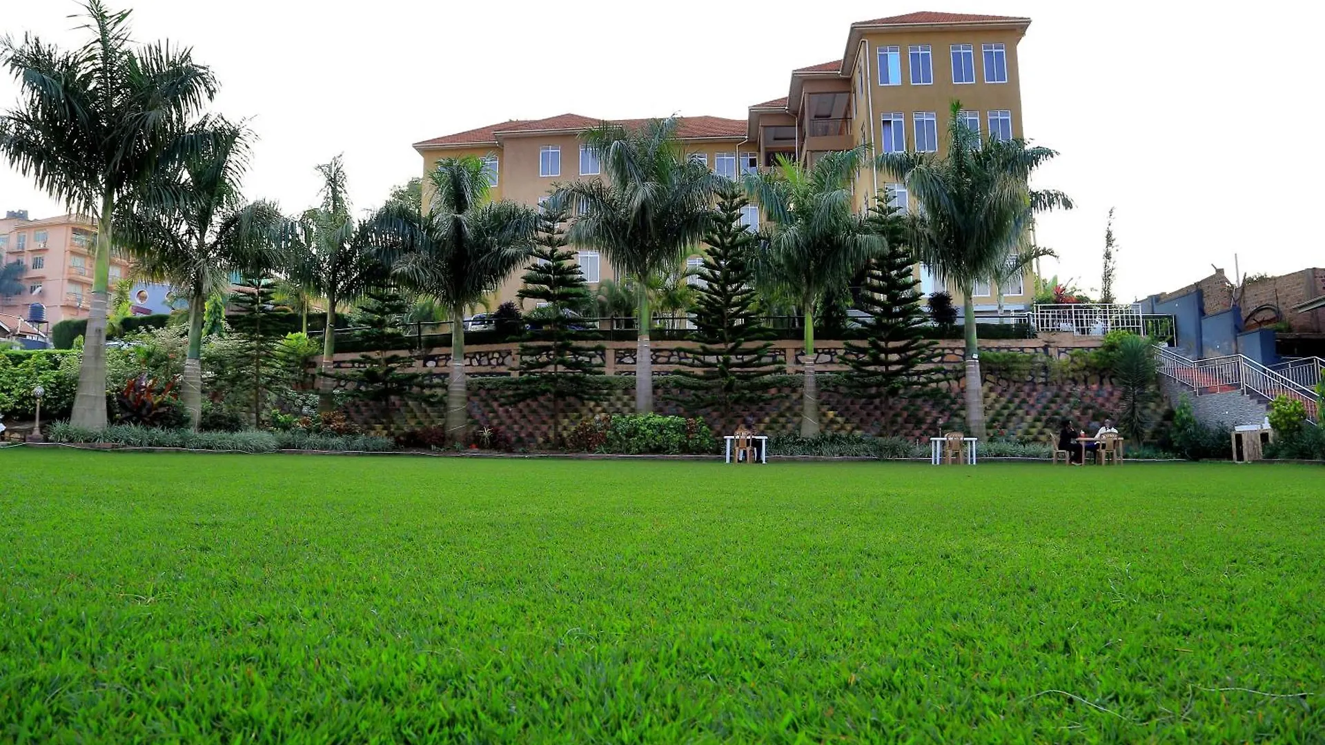Lishi Resort Hotel Kampala